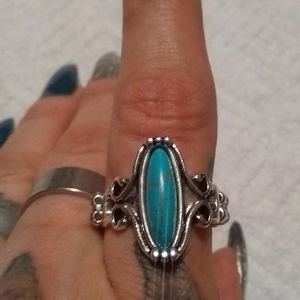 Turquoise and silver color stretchy ring